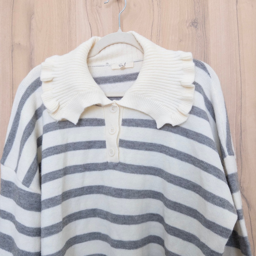 Easel Womens Striped Sweater L White Gray Ruffle Collar Henley Preppy Cottage - Picture 2 of 12